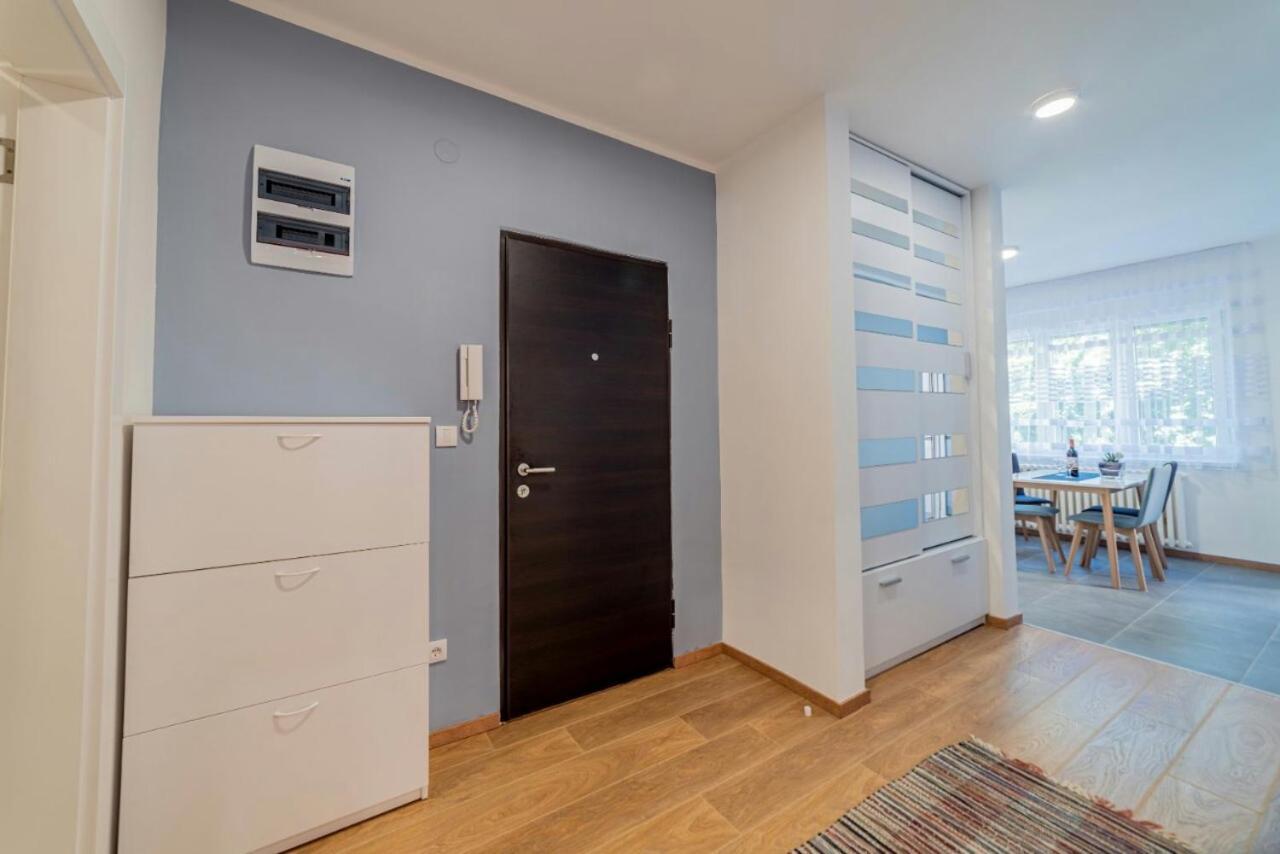 Apartman Danube Lux 노비사드 외부 사진